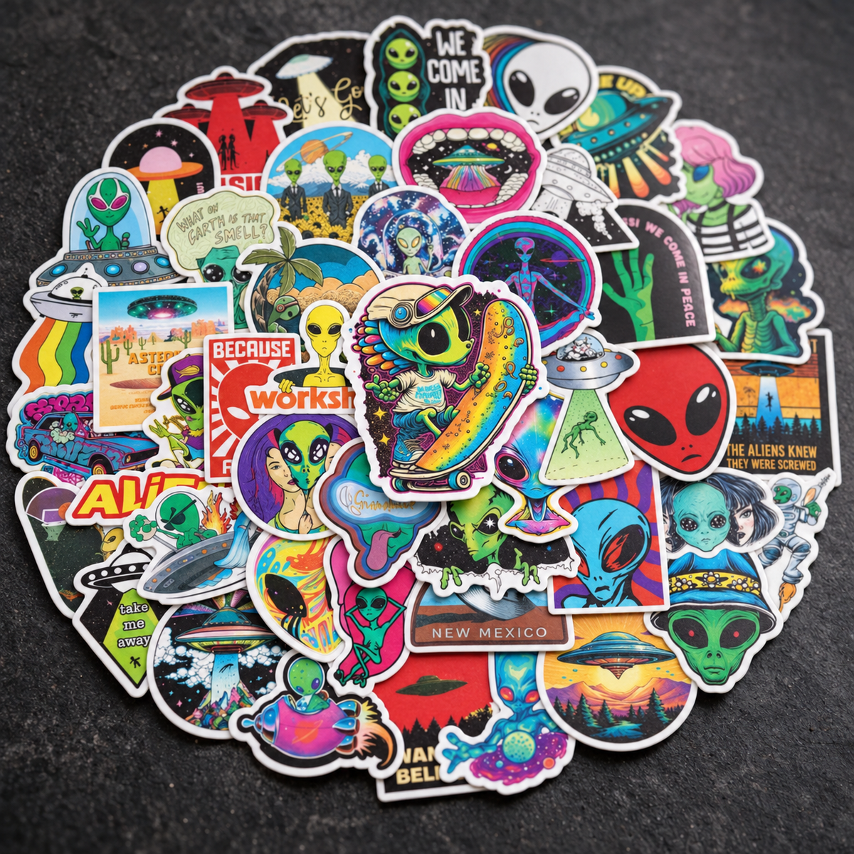 Greetings, Earthlings! - 50pcs
