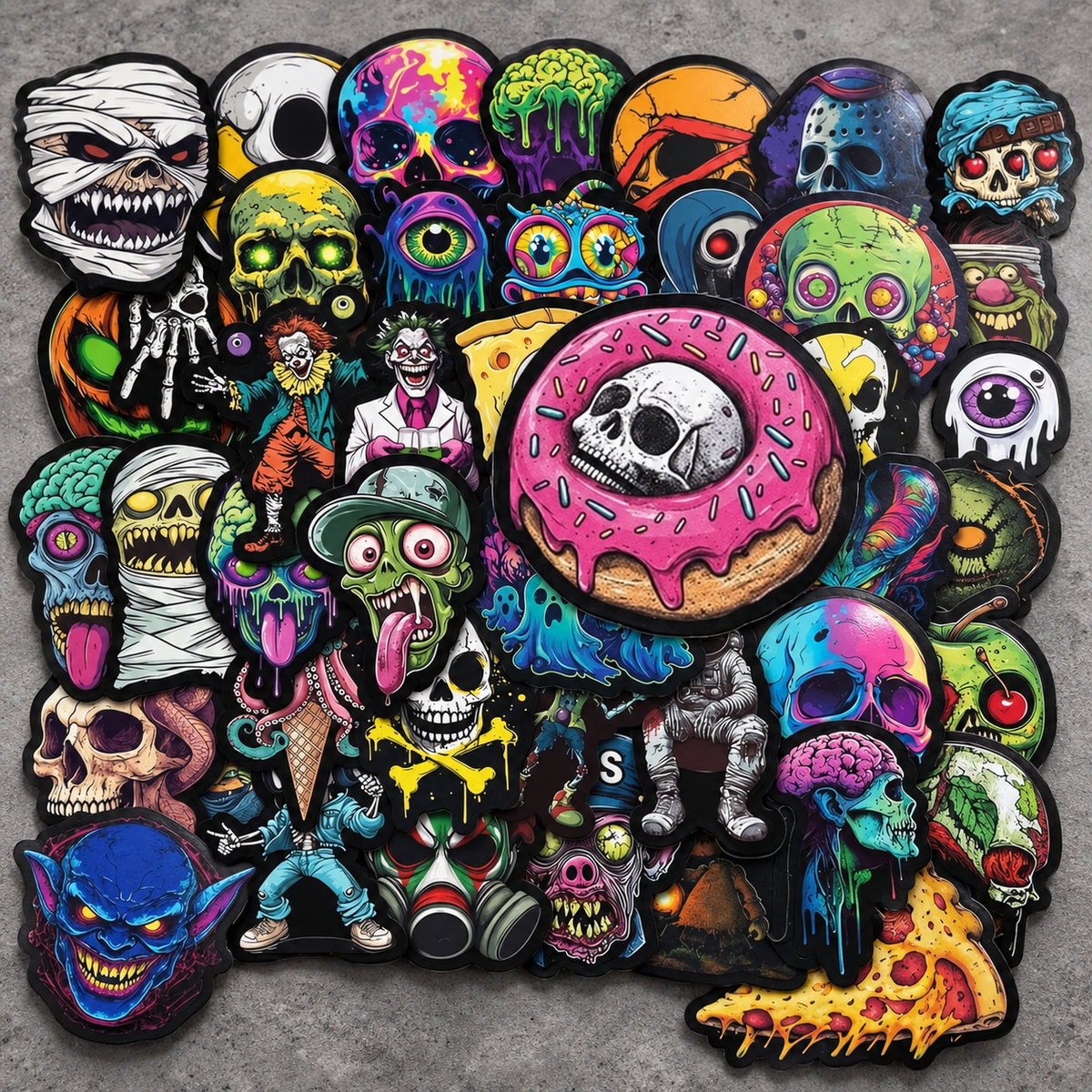 [NEW] Monsters X Savage - 50pcs
